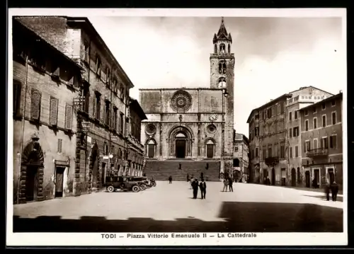 AK Todi, Piazza Vittorio Emanuele II, La Cattedrale