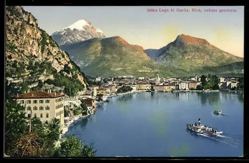 AK Riva /Lago di Garda, Veduta generale con nave a vapore sul lago
