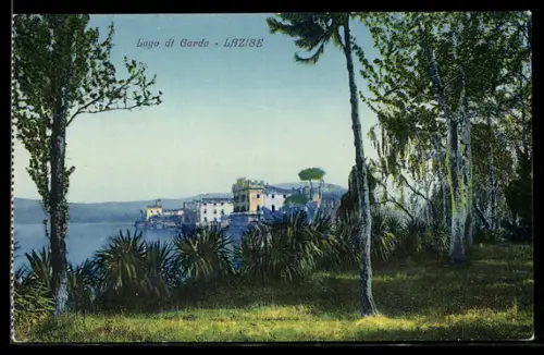 AK Lazise /Lago di Garda, Vista del paesaggio con alberi e edificio in lontananza