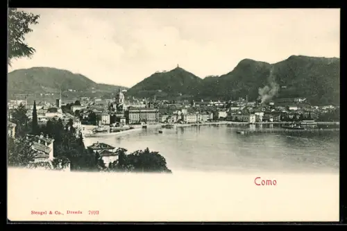 AK Como, Vista panoramica della città e del lago