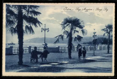 AK Intra /Lago Maggiore, Lungo Lago con palme e passeggiata