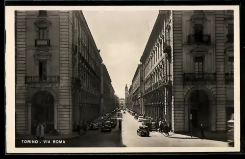 AK Torino, Via Roma con auto e pedoni