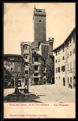 AK San Gimignano, Piazza della Cisterna, le due Torri Ardinghelli