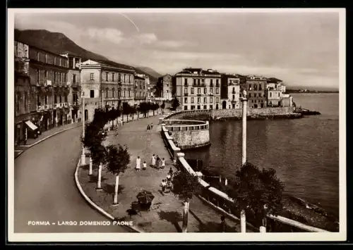 AK Formia, Largo Domenico Paone con vista sul mare