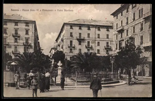 AK Savona, Piazza Sisto IV e Monumento a Pietro Sbarbaro