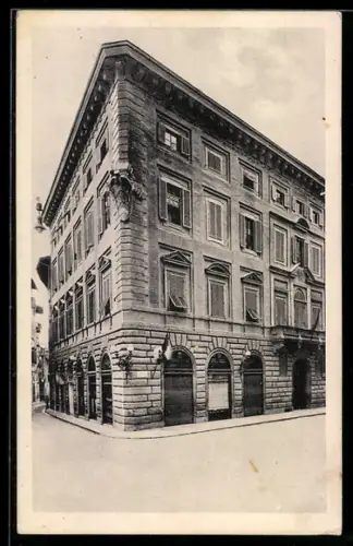 AK Firenze, International Pension, Propr. Elisa Buccelli, Via Tornabuoni