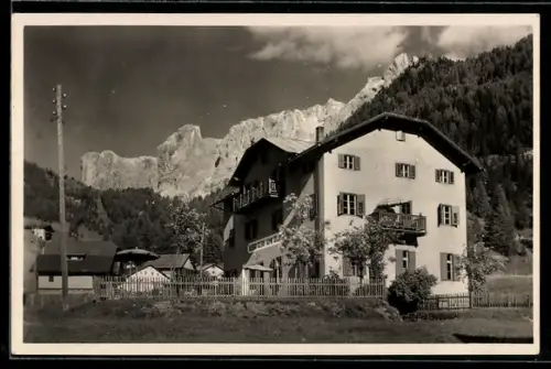 AK Selva di Val Gardena, Plan, Algergo Dolomiti verso Gruppo di Sella