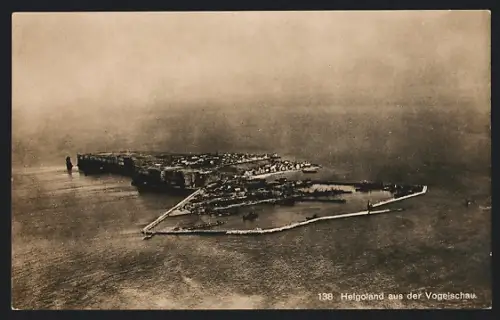 AK Helgoland, Insel und Hafenanlagen aus der Vogelschau