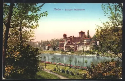 AK Torino, Castello Medioevale e paesaggio circostante