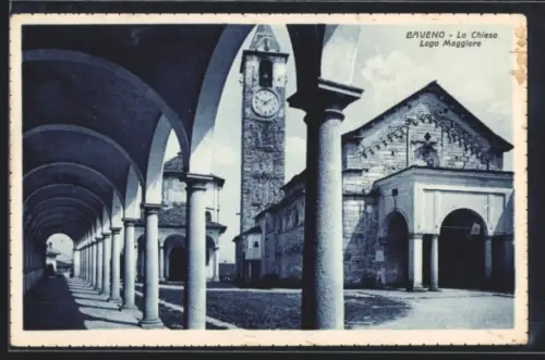 AK Baveno /Lago Maggiore, La Chiesa e il portico storico