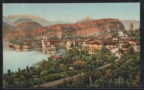 AK Torbole /Lago di Garda, Veduta panoramica del villaggio e delle montagne circostanti