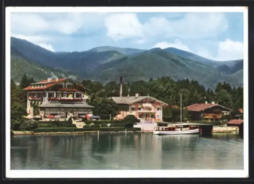 AK Egern am Tegernsee, Gasthof Überfahrt Gebr. Höss, Seeansicht mit Boot