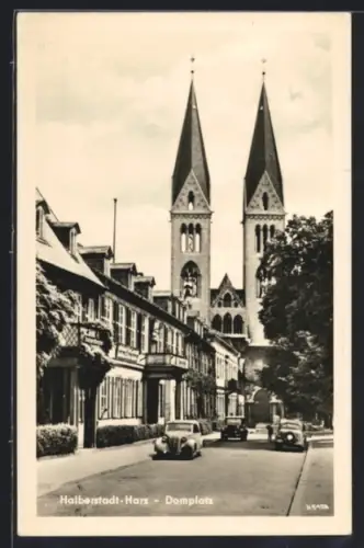 AK Halberstadt / Harz, Domplatz