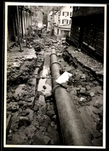 Foto-AK Schramberg, Strassenpartie mit Hochwasserschäden