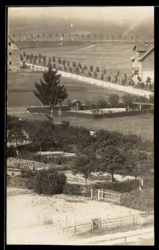 Foto-AK Usingen, Die Bahnhofstrasse aus der Vogelschau