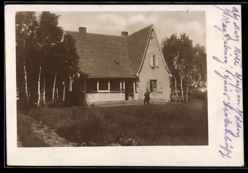 Foto-AK Reesen, Haus Roll mit Bäumen