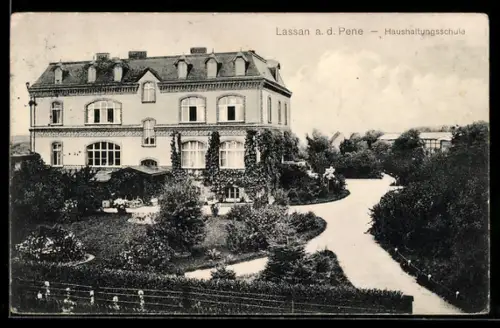 AK Lassan a. d. Pene, Blick zur Haushaltungsschule