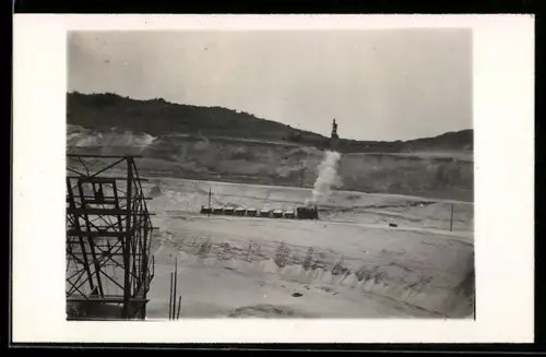 Foto-AK Frechen, Kleinbahn in der Quarzgrube, 1928