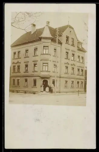 Foto-AK Lechhausen, Strasseneck am Haus Schneiderei Sebastian Escherle