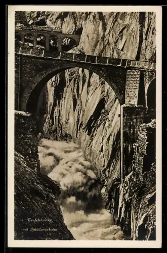 AK Schöllenen, Teufelsbrücke mit Schöllenenbahn