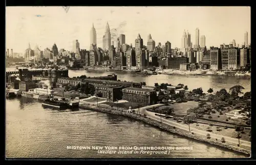 AK New York, NY, Midtown seen from Queenborough Bridge