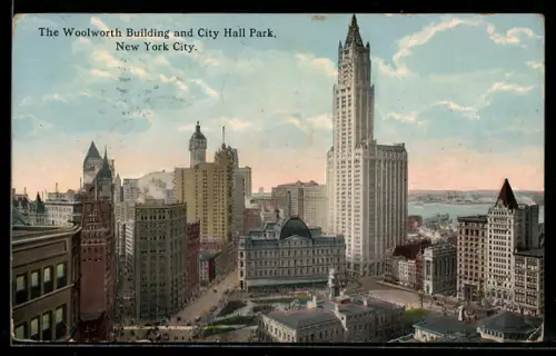 AK New York, NY, The Woolworth Building and City Hall Park