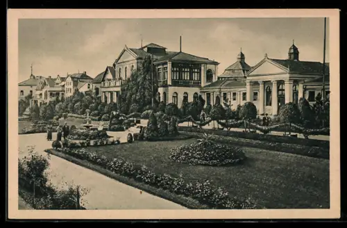 AK Bad Salzuflen, Neues Badehaus, Woldemar Bad, Gartenanlage