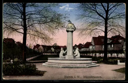 AK Hamm i. W., Bärenbrunnen mit Häuserpanorama