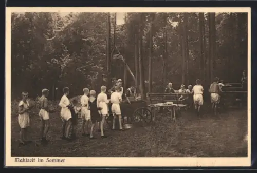AK Bad Lippspringe, Kinderheilstätte Cecilienstift, Mahlzeit im Sommer