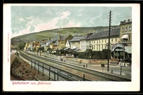 AK Rüdesheim, Partie an der Bahnstrecke, Hotel Darmstädter Hof, Ansicht vom Adlerturm