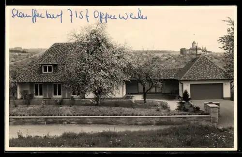 Foto-AK Oppenweiler, Ortspartie, Im Hintergrund Schloss