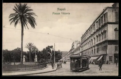 AK Napoli, Piazza Vittoria, Strassenbahn