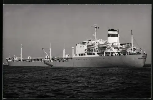 Fotografie Sowjetisches Tankschiff Lyutsk aus Noworossijsk in Heckansicht