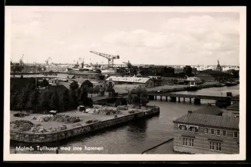 AK Malmö, Tullhuset med inre hamnen
