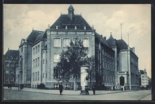 AK Kiel, Städtische Handwerkerschule mit Litfasssäule