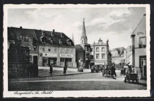 AK Burgstädt, Partie auf einem Platz mit Blick zur Kirche