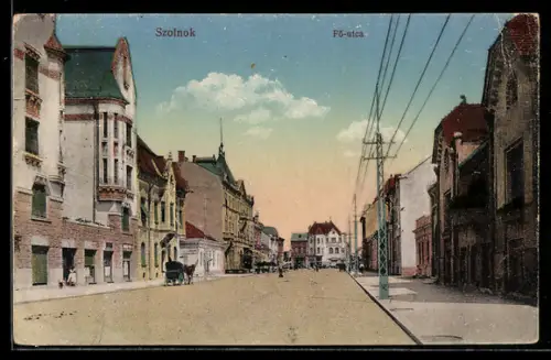 AK Szolnok, Fö-útca, Pferdekutsche