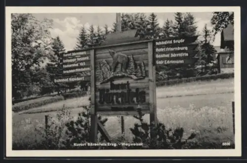AK Bärenfels /Erzg., Geschnitzter Wegweiser mit Bärenmotiv