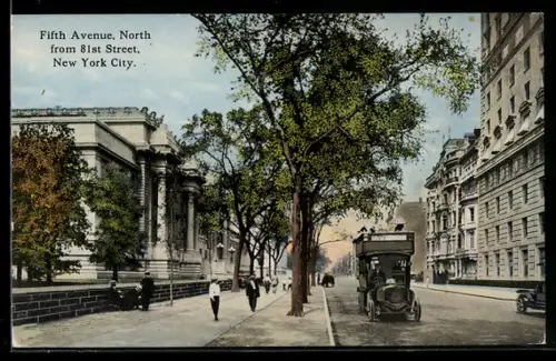 AK New York, NY, Fifth Avenue, North from 81st Street