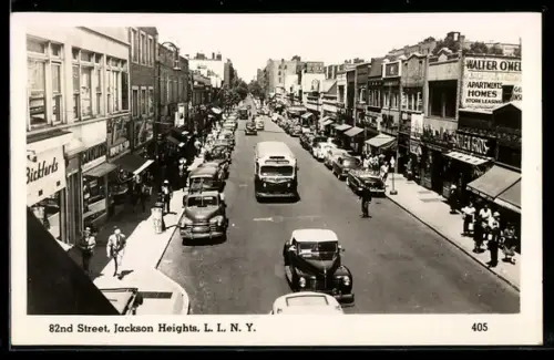 AK New York, NY, 82nd Street, Jackson Heights