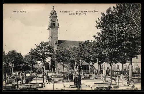 AK Saint-Pol-de-Léon /Finistère, Eglise St-Pierre