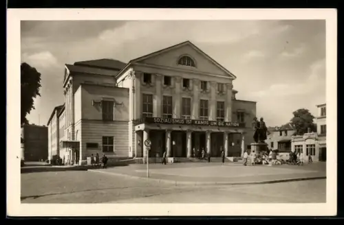 AK Weimar, Deutsches Nationaltheater, Goethe-Schiller-Denkmal