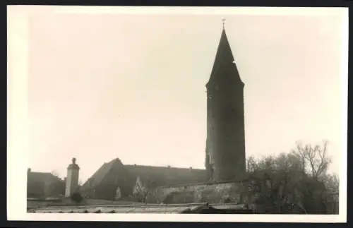 Fotografie Foto Weichold, Zörbig, Ansicht Zörbig, Blick zu einem Turm