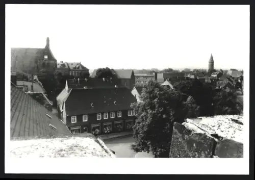 Fotografie Foto Weichold, Zörbig, Ansicht Zörbig, Blick auf den Ort mit Turm