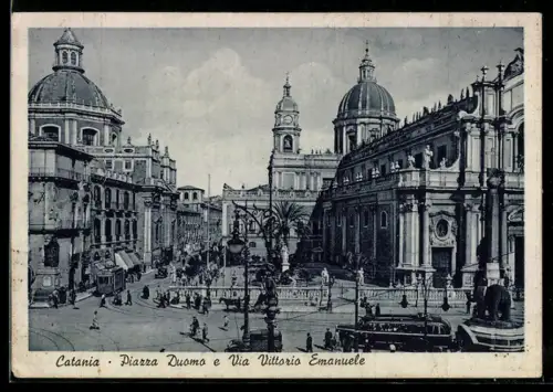 AK Catania, Piazza Duomo e Via Vittorio Emanuele, Strassenbahn