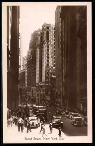 AK New York, NY, View of the Broad Street, truck with Premier Mayonnaise