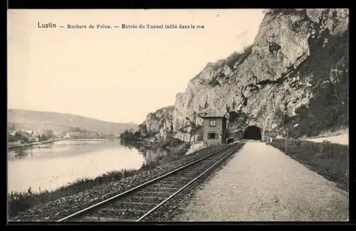AK Lustin, Rochers de Frêne, Entrée du Tunnel taillé dans le roc