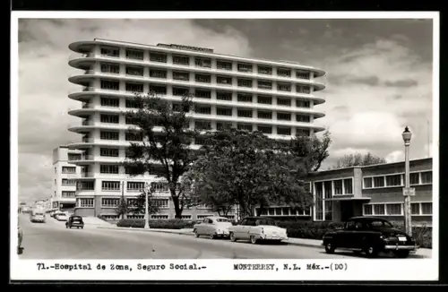 AK Monterrey, Hospital de Zona, Seguro Social