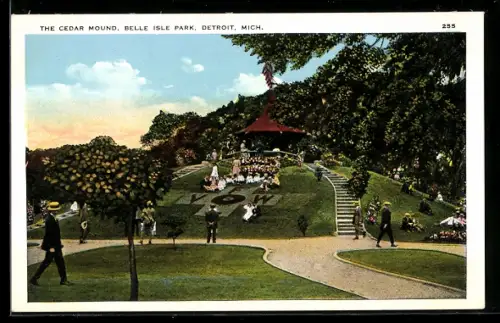 AK Detroit, MI, The Cedar Mound, Belle Isle Park