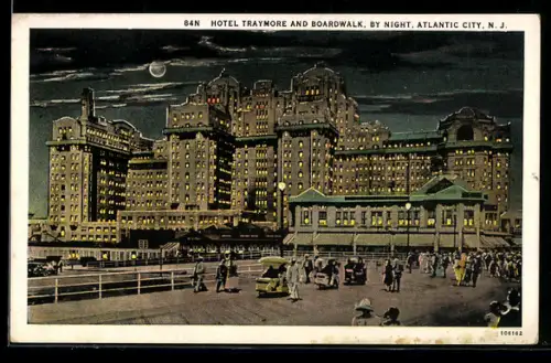 AK Atlantic City, NJ, Hotel Traymore and Boardwalk, by night